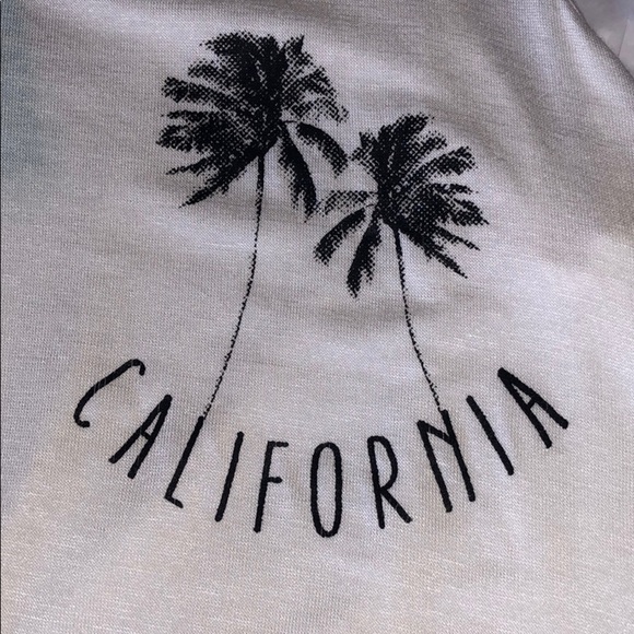 ELLA FANTASIA CALIFORNIA CROP TOP NWT PALM TREES SIZE S - Picture 9 of 13
